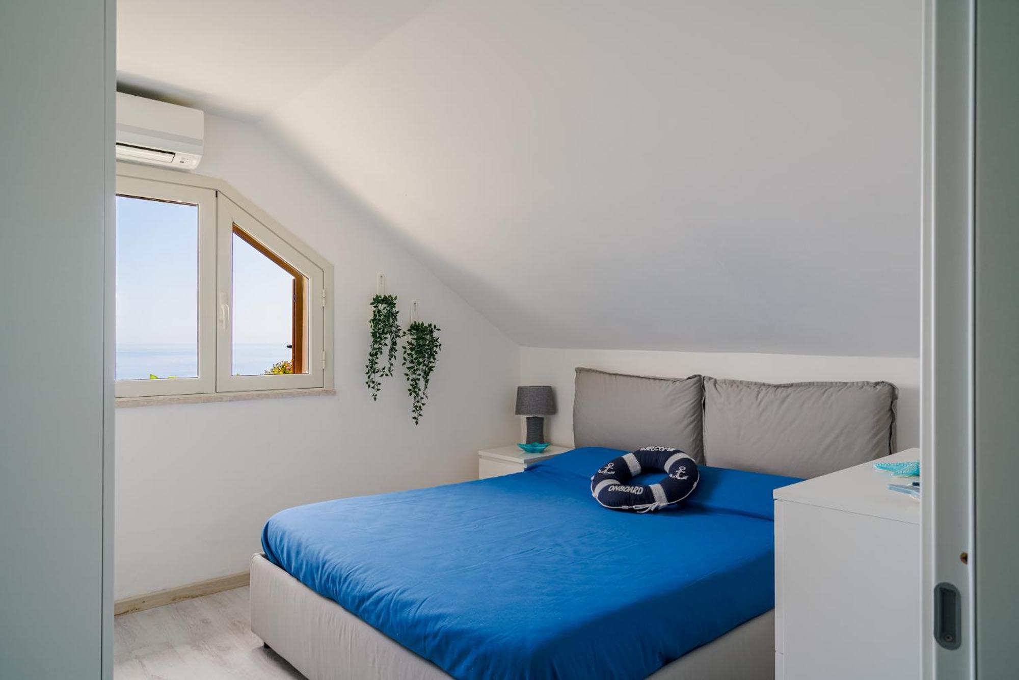 Apartament La Goccia Sul Mare Letojanni Zewnętrze zdjęcie